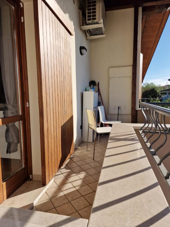 Vittoria Al Lago Lejlighed Desenzano del Garda Eksteriør billede