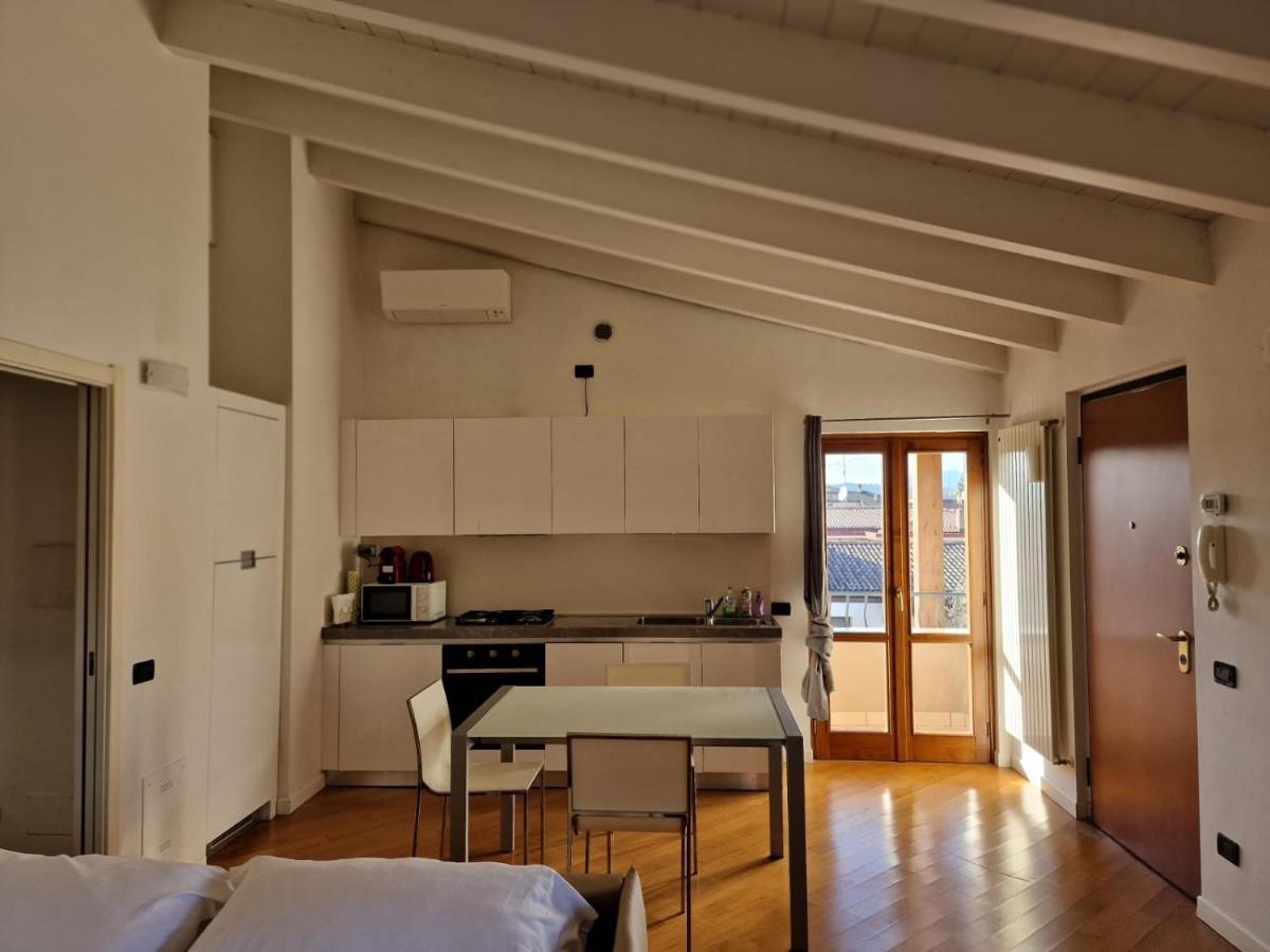 Vittoria Al Lago Lejlighed Desenzano del Garda Eksteriør billede